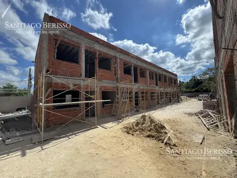 Departamento en  LOS CARDALES