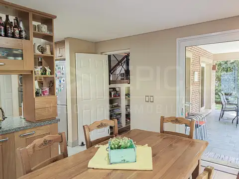 Excelente casa en venta - St. Thomas Sur-Canning