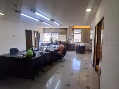 Buenos Aires 100, Piso 2 D