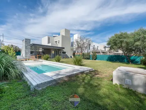 CASA 3 DORMITORIOS SAN ALFONSO DEL TALAR CÓRDOBA