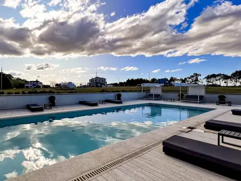 Av Jorge Newberry 3051