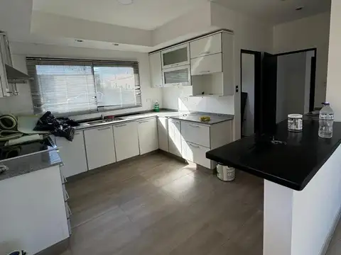 Casa en Venta en Santa Isabel, USD 220.000