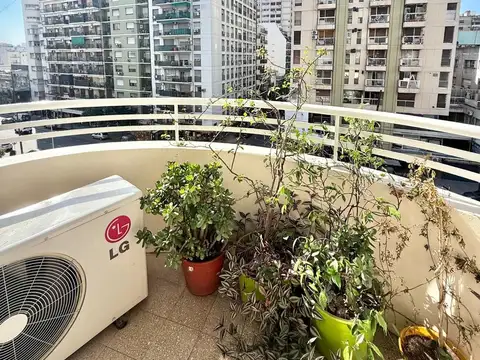 Departamento venta de 4 ambeintes + dependencia completa