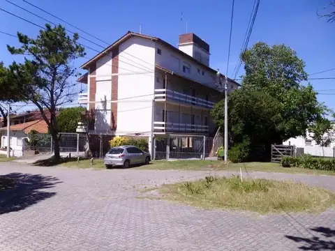 2 Amb con cochera doble Villa Gesell