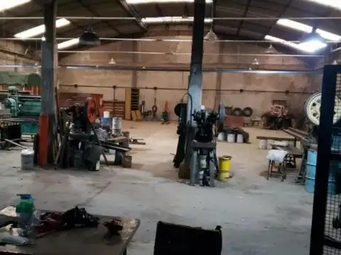 Depósito en venta - Oficinas - Baños - 662Mts2 - La Matanza