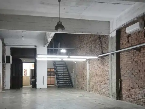 Galpon en Alquiler en Chacarita, $ 4.000.000