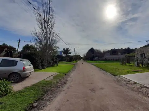 VENTA LOTE 450m2 BARRIO LOS ACANTILADOS