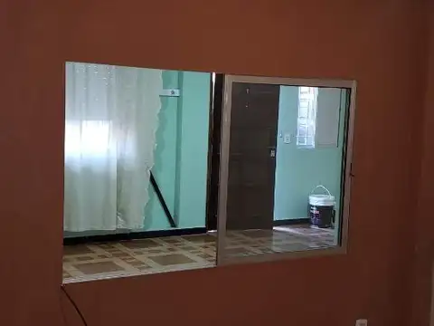 Casa  Multi familiar con varios departamentos alquilados