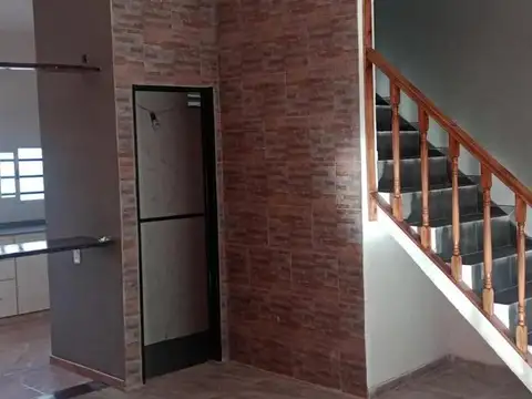Casa 3 ambientes con 3 baños