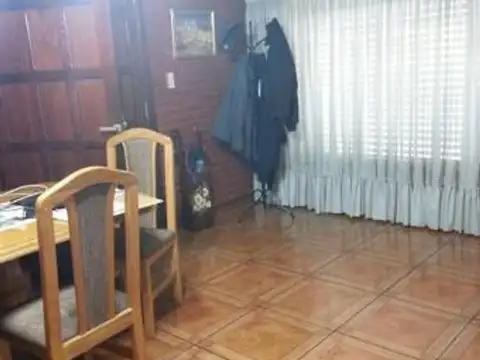 Depto Tipo Casa en Venta 20 años