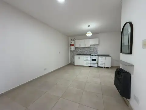 Zapiola al 600