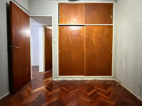 Castro 2200