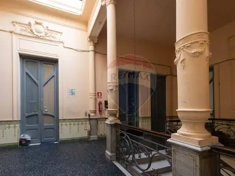 VENTA CENTRO TERRENO CON EDIFICACIONES