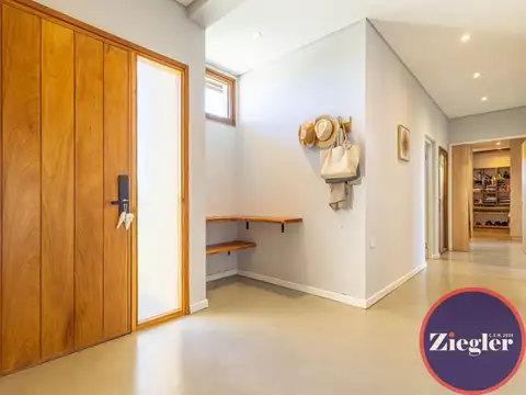 Casa en Venta en Countries y Barrios Cerrados en Pilar, USD 259.000