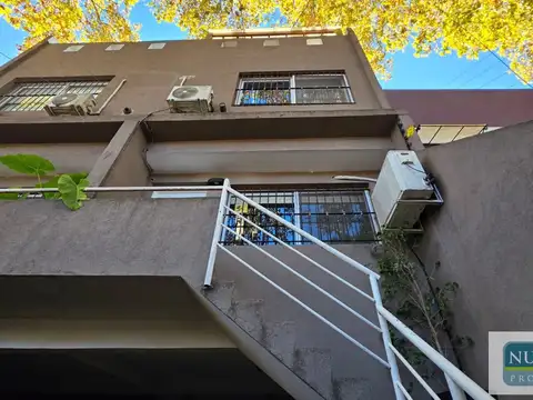 Depto Tipo Casa en Venta de 4 ambientes