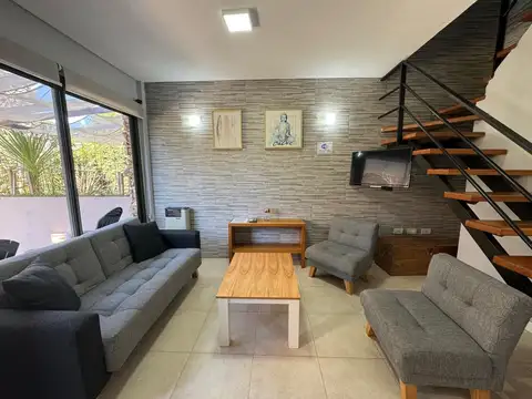 Avenida Martín Pescador 1100