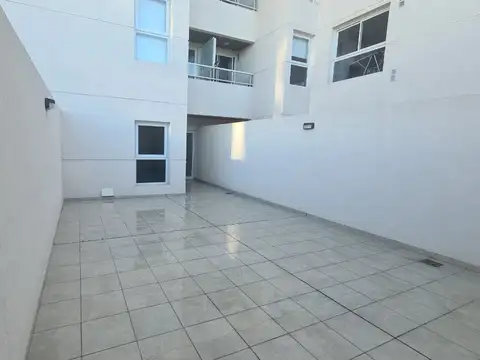 Av. Pueyrredón 500, Piso PB
