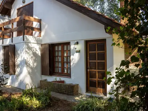 Depto Tipo Casa en Venta de 3 dormitorios