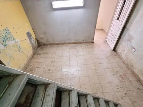 Local en Alquiler en Gerli, $ 600.000