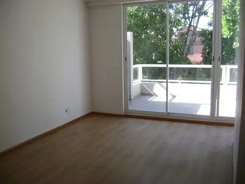 Franklin Delano Roosevelt 4800, Piso 4