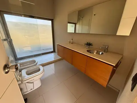 Casa en Alquiler al Sur