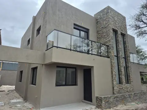 Casa en Venta en Lagomar, USD 350.000