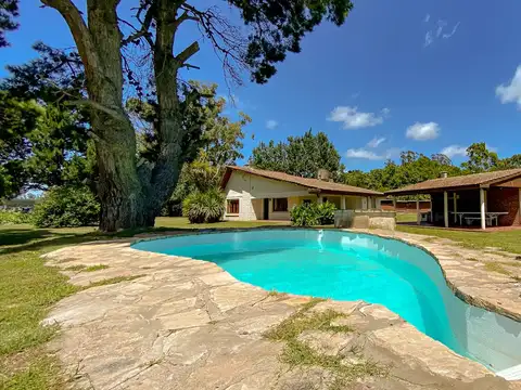 RETASADO| VENTA | CASA QUINTA | SIERRA DE LOS PADRES | 1 HECTÁREA |