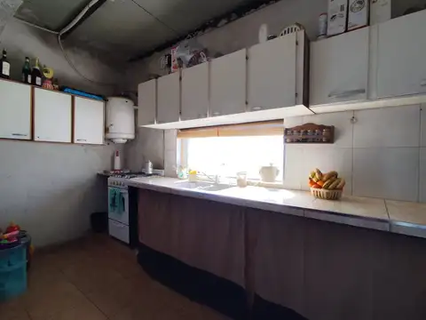 Casa 4 ambientes con 1 baño