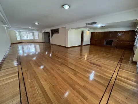 Casa en Alquiler de 5 dormitorios