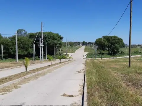 En Venta- Loteo Lapachos 3( Barrio Paracao)