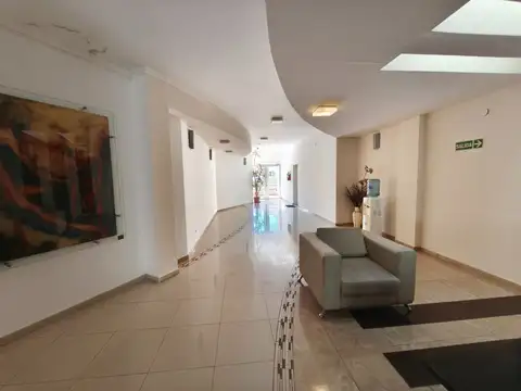 VENTA DEPARTAMENTO COFICO DE CATEGORIA CON PILETA