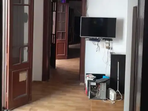 Casa en Venta en Parque Chacabuco, USD 200.000