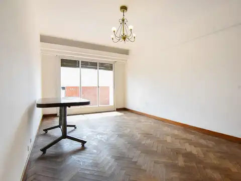 Avenida Caseros 2400