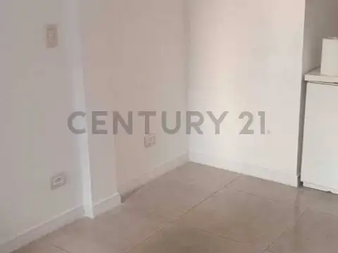 Monoambiente en Alquiler – Gral. Hornos 2720, Caseros