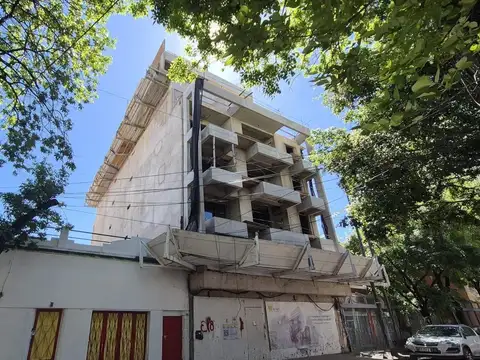 Monoambiente luminoso a estrenar Boedo financiación propia