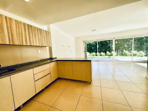 Departamento en Venta con 2 cocheras