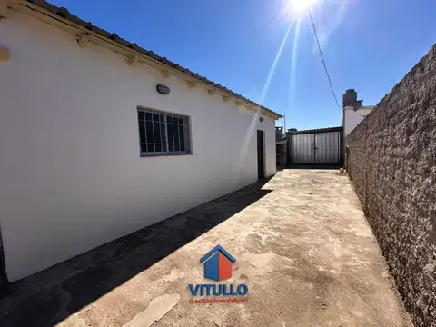 Casa con departamento en Las Chacras de La Paz