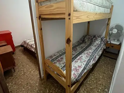 19 e/ Avenida Costanera y 1