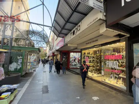Local en Alquiler en Centro, $ 7.000.000