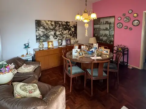 Avenida Julio Argentino Roca 200