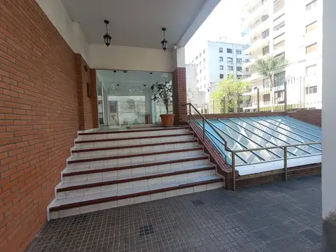 55 entre 4 y 5 400, Piso 2B