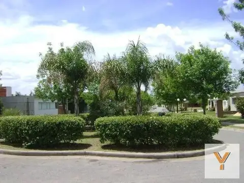 Terreno en Venta 20  mts Frente