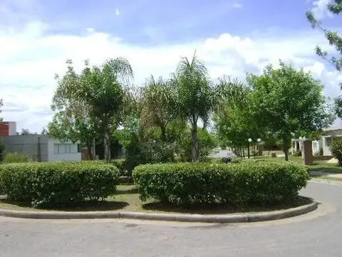 Terreno en Venta 20  mts Frente