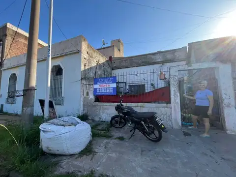 SE VENDE CASA  Pasaje Sargento Ponce 1451 – DOC SUD