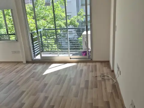 Con cochera y Baulera