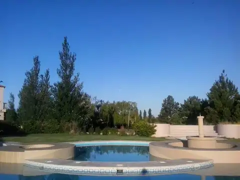 Terreno en Venta en La Carolina, USD 59.000