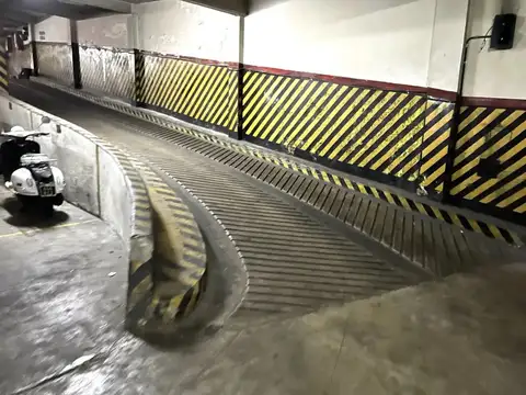 Cochera en Venta Fija