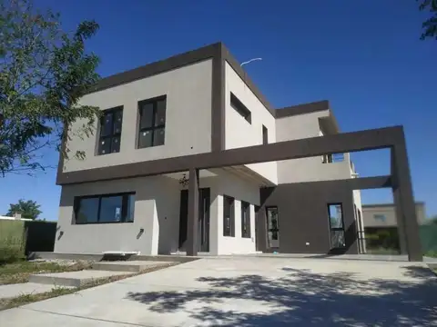 Venta Casa 5 Amb  barrio San Matías Escobar