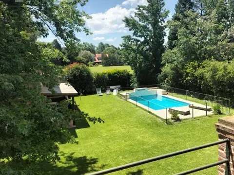 Casa en Venta en Los Quinchos Country Club, USD 195.000