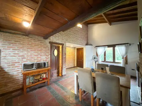 Depto Tipo Casa 5 ambientes con 2 baños